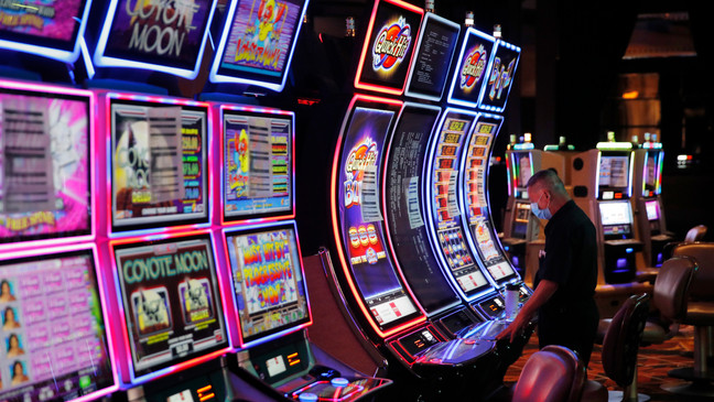 Slot Game Strategies: Tips for Consistent Wins