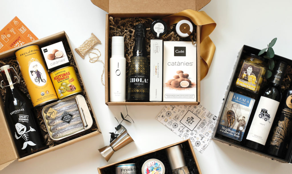 DIY Corporate Gifts: Adding a Personal Touch to Your Business Presents