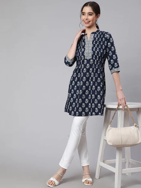 Trendy Picks: Buy Tunics Online in India